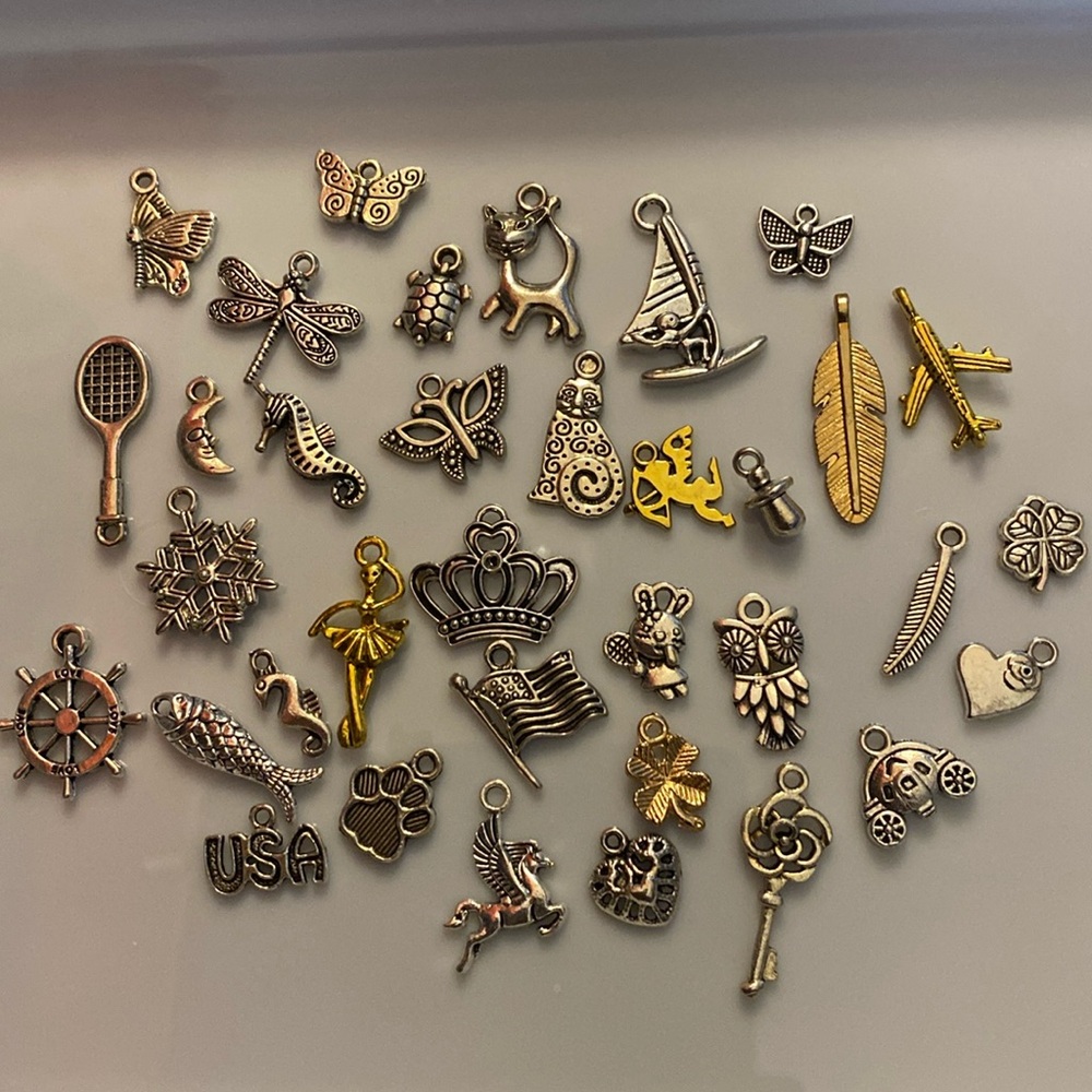 Handmade mystery bundle of earrings 15 pairs single dangle earrings